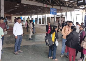रायपुर स्टेशन पर किलाबंदी टिकट जांच अभियान, 245 मामलों से 2.08 लाख रुपये का राजस्व प्राप्त