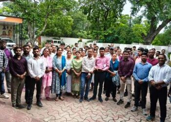 छत्तीसगढ़ में अतिथि व्याख्याताओं के लिए नई नीति लागू, प्रतिदिन ₹2000 मानदेय; पीएचडी और मातृत्व अवकाश का प्रावधान