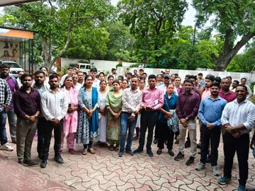 छत्तीसगढ़ में अतिथि व्याख्याताओं के लिए नई नीति लागू, प्रतिदिन ₹2000 मानदेय; पीएचडी और मातृत्व अवकाश का प्रावधान