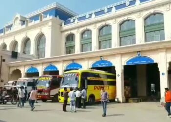 छत्तीसगढ़ में बस ऑपरेटरों का अल्टीमेटम, 9 मांगें पूरी नहीं हुईं तो थम जाएंगे बसों के पहिए
