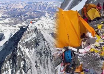 माउंट एवरेस्ट पर अजीब पर्यावरणीय खतरा, इंसानी पेशाब भी बढ़ा रहा ग्लेशियर का पिघलाव
