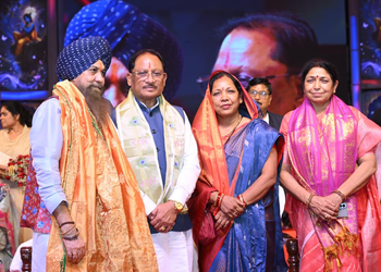 Krishna Janmashtami in Raipur:भगवान श्रीकृष्ण का जीवन हर परिस्थिति में अपने कर्तव्य और दायित्व को निभाने की देता है प्रेरणा – मुख्यमंत्री