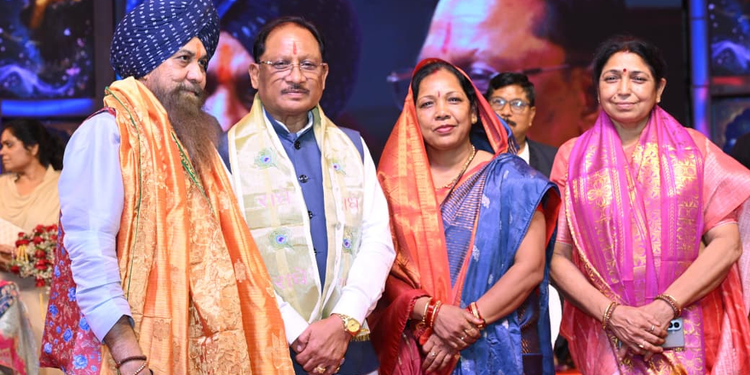 Krishna Janmashtami in Raipur:भगवान श्रीकृष्ण का जीवन हर परिस्थिति में अपने कर्तव्य और दायित्व को निभाने की देता है प्रेरणा – मुख्यमंत्री