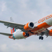 Air India Flight Emergency Landing: फेल हुआ विमान का इंजन, हवा में अटकीं 140 जानें…