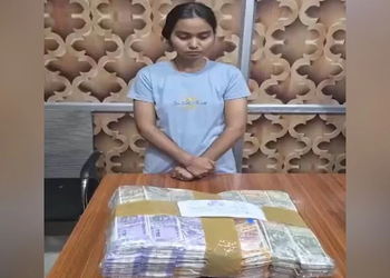 गर्लफ्रेंड बनी ‘रेकी गर्ल’… बॉयफ्रेंड ने लूटे 41 लाख