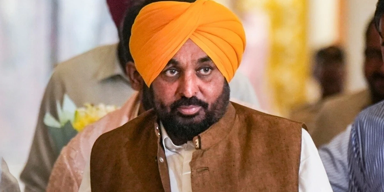 CBI करेगी पंजाब CMO में भ्रष्टाचार की जांच