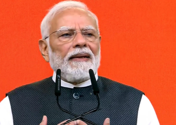 ‘जिनकी मुफ्त की कमाई बंद हुई, वो मोदी से प्यार करेंगे?’